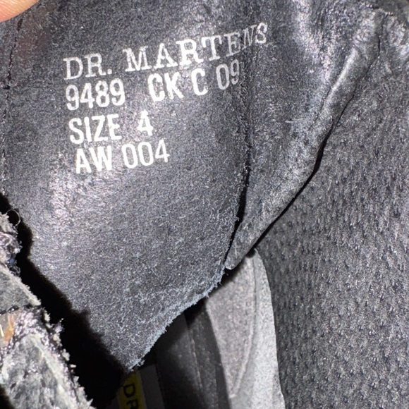 Boots - Picture 5 of 6